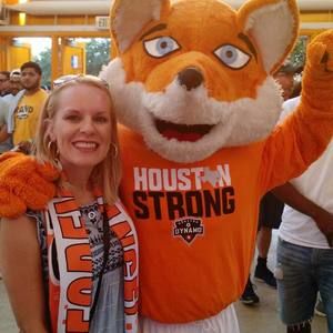 Meet your Posher, Linda